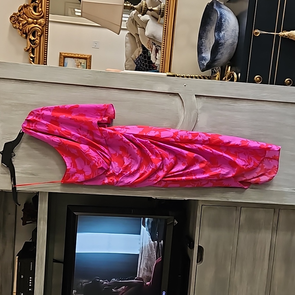 Flutter sleeve Cocktail Dress Small